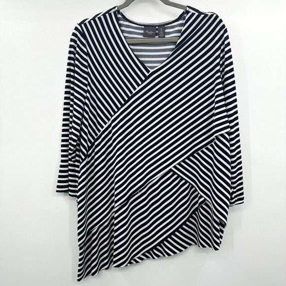 Chico's Travelers Slinky Tiered Striped Top Sz 3 XL Navy Blue White Asymmetric - Picture 1 of 10